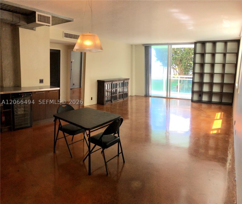 Aluguel de apartamento no Bay Park Towers 204