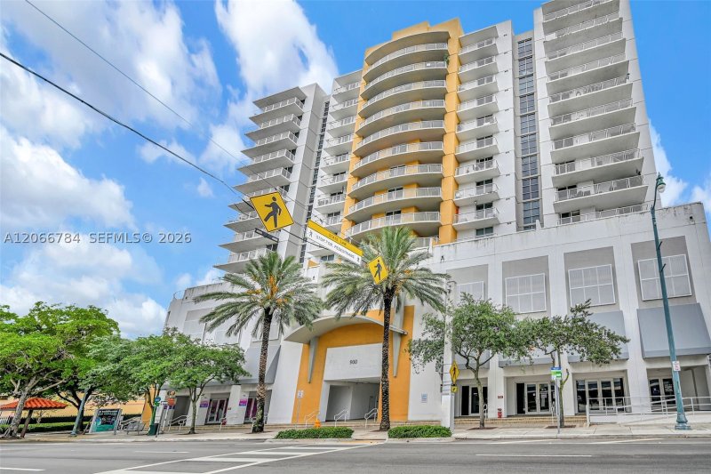 Comprar apartamento no Brickell Vista 908