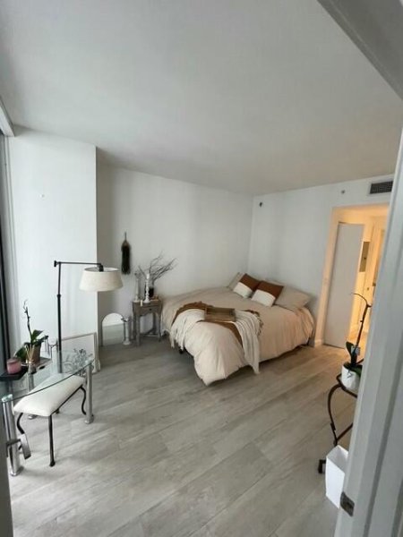 Comprar apartamento no Brickell Heights West 3209