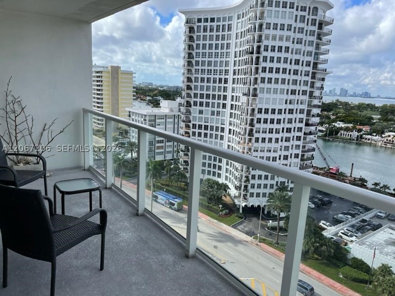 Aluguel de apartamento no Arlen Beach 1611
