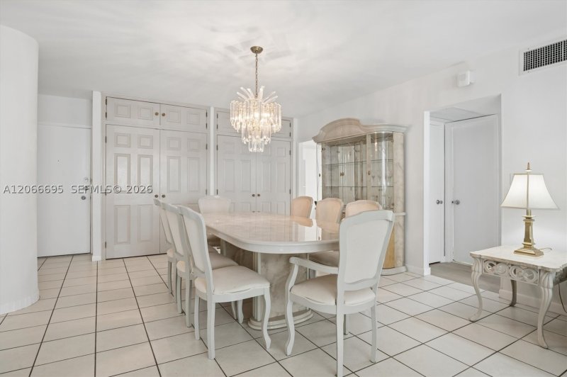 Comprar apartamento no Carriage Club North 424