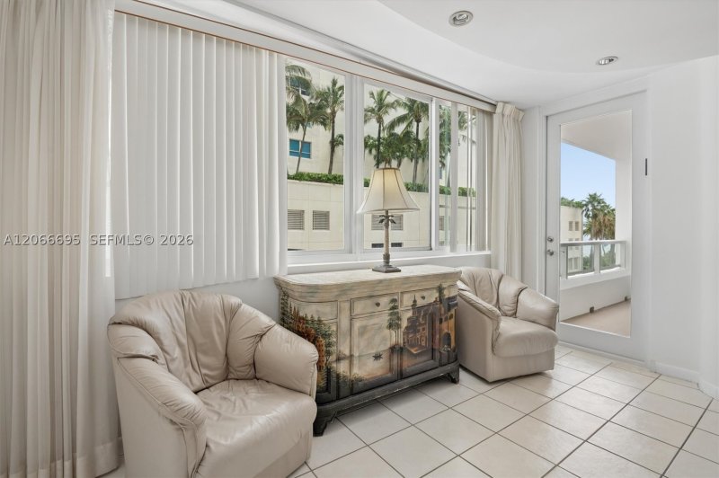 Comprar apartamento no Carriage Club North 424