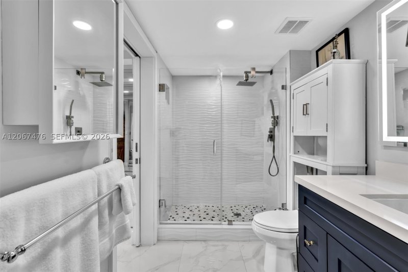 Condo for sale at Mark on Brickell 3211