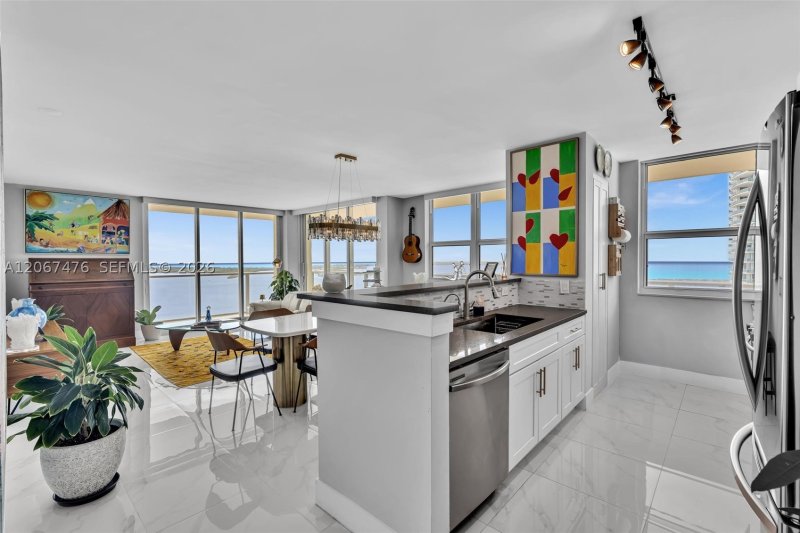 Condo for sale at Mark on Brickell 3211