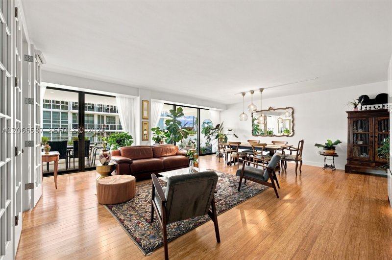 Comprar apartamento no Kenilworth 206