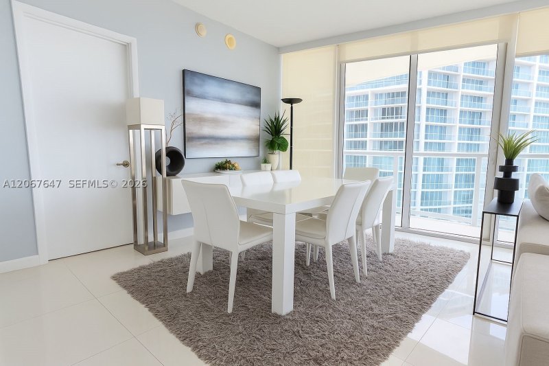 Comprar apartamento no Icon Brickell Tower II 5104