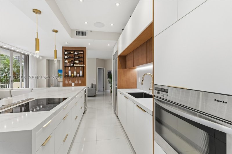 Alquiler de apartamento en Mystic Pointe 400 104