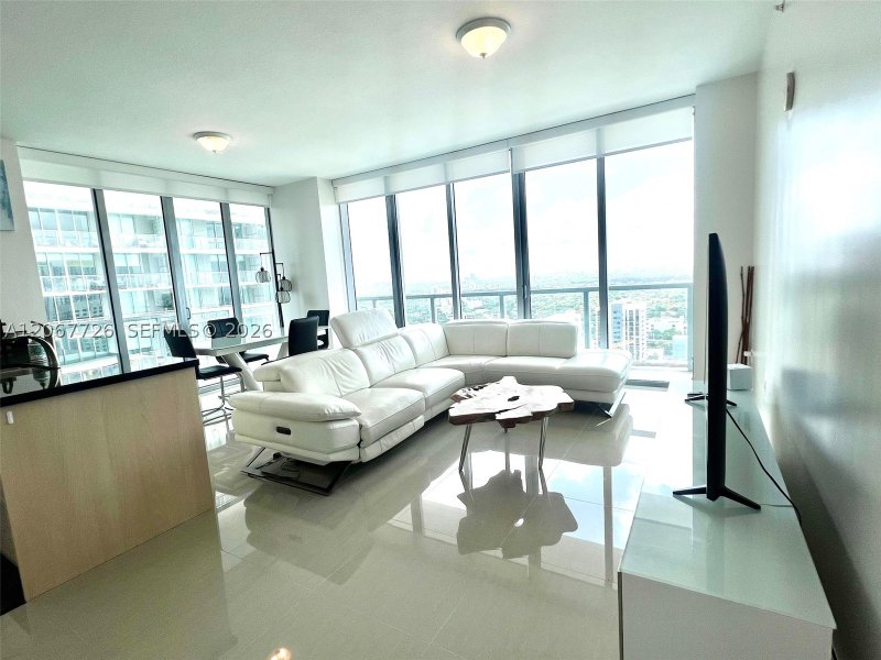 Aluguel de apartamento no Axis on Brickell North Tower 3214