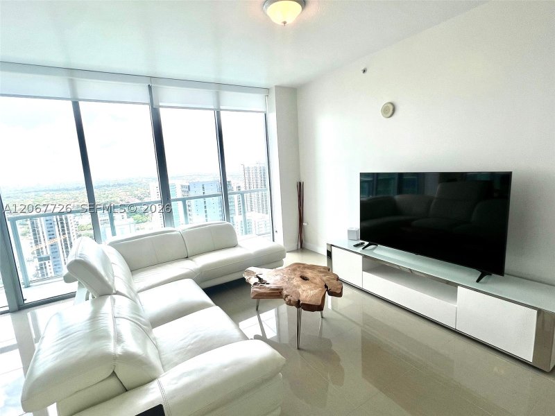 Aluguel de apartamento no Axis on Brickell North Tower 3214