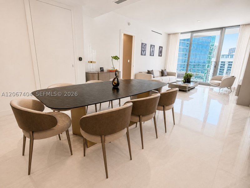 Aluguel de apartamento no Aston Martin Residences 2609W