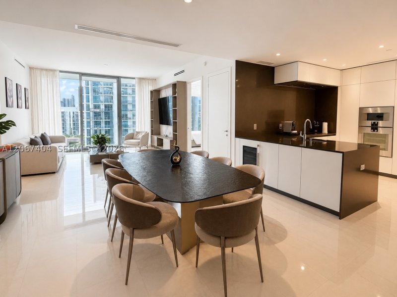 Aluguel de apartamento no Aston Martin Residences 2609W