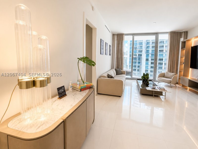 Aluguel de apartamento no Aston Martin Residences 2609W