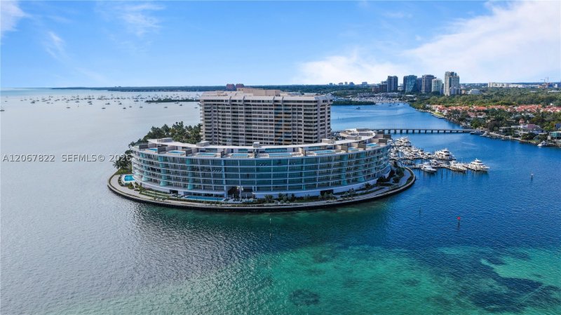 Condo for sale at Vita at Grove Isle M502