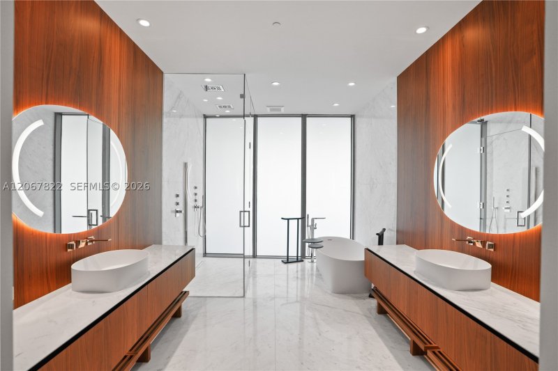 Condo for sale at Vita at Grove Isle M502