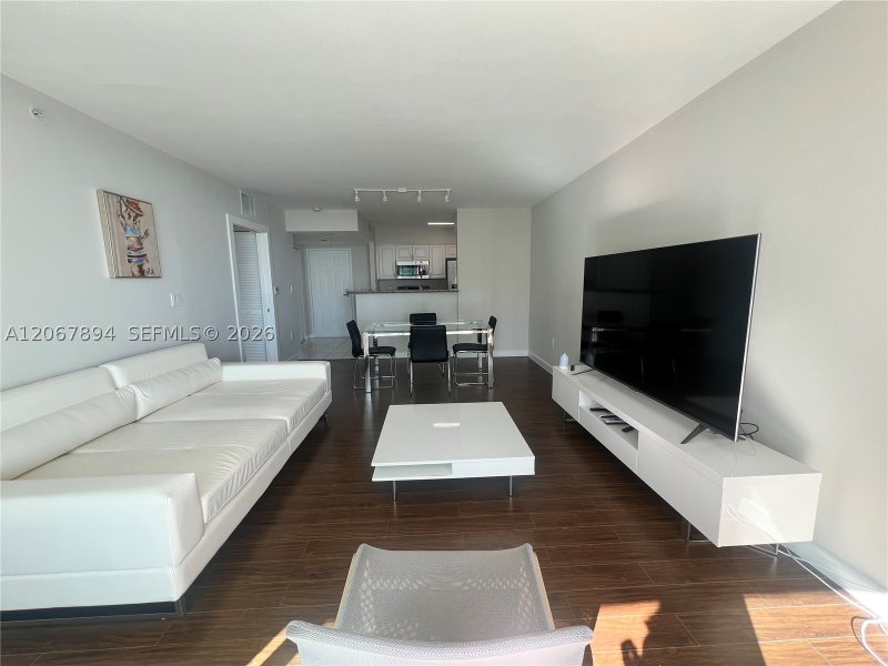 Alquiler de apartamento en Mark on Brickell 1607
