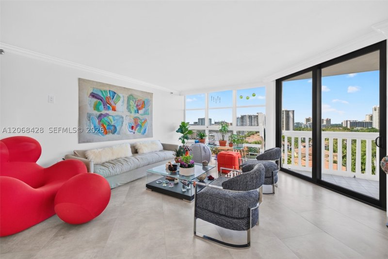 Comprar apartamento no 1000 Williams Island 1204