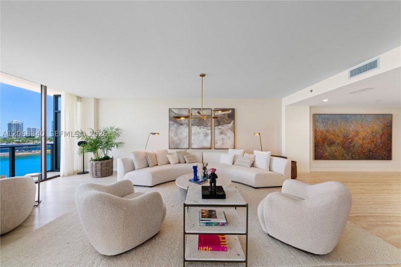 Condo for sale at Onda Bay Harbor Islands PH2