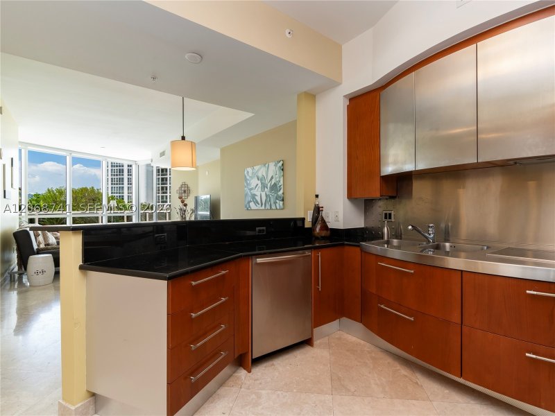 Property photo # 8