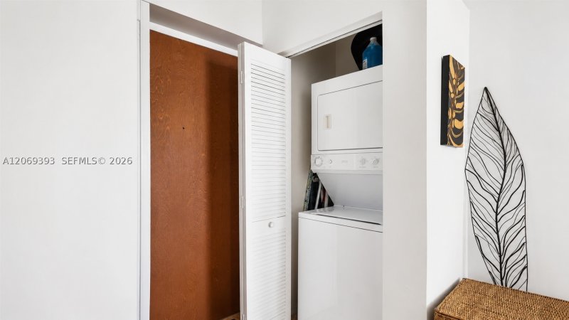 Property photo # 6