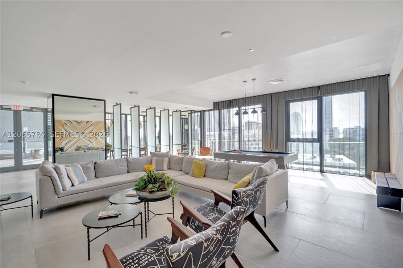 Comprar apartamento en Hyde Midtown 2705