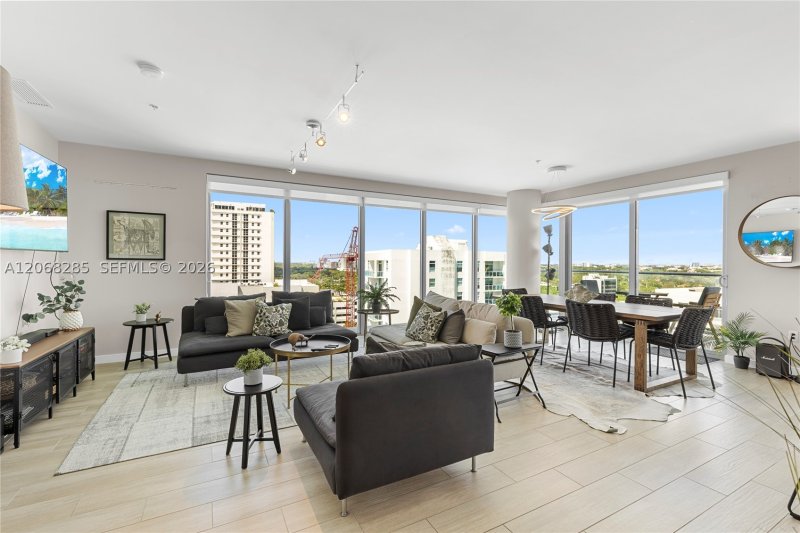 Comprar apartamento no Le Parc at Brickell 1202