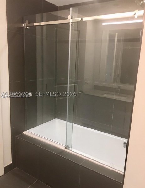Comprar apartamento no Canvas 1512
