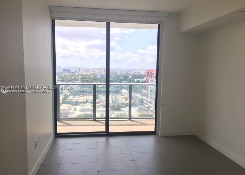 Comprar apartamento no Canvas 1512