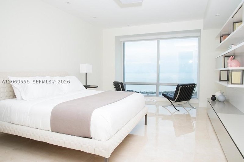Alquiler de apartamento en Four Seasons Millenium Tower I 58A
