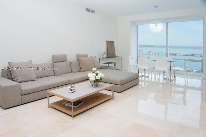 Four Seasons Millenium Tower I Apt #58A