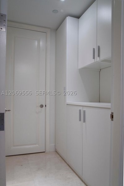 Alquiler de apartamento en Four Seasons Millenium Tower I 58A