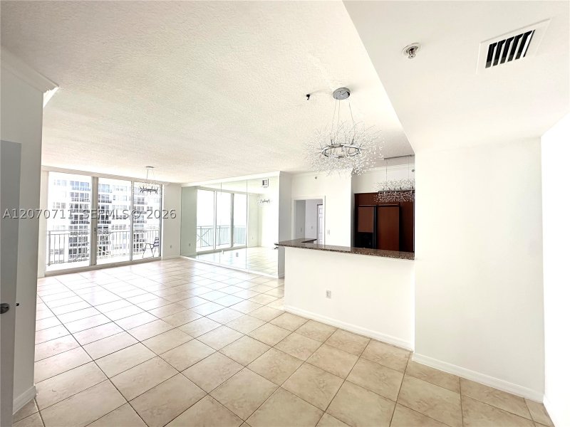 Condo for sale at 2080 Ocean Drive MPH09