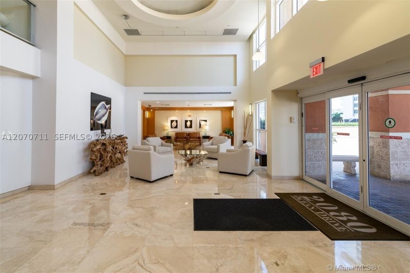 Condo for sale at 2080 Ocean Drive MPH09