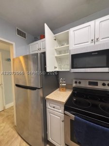 Property photo # 9