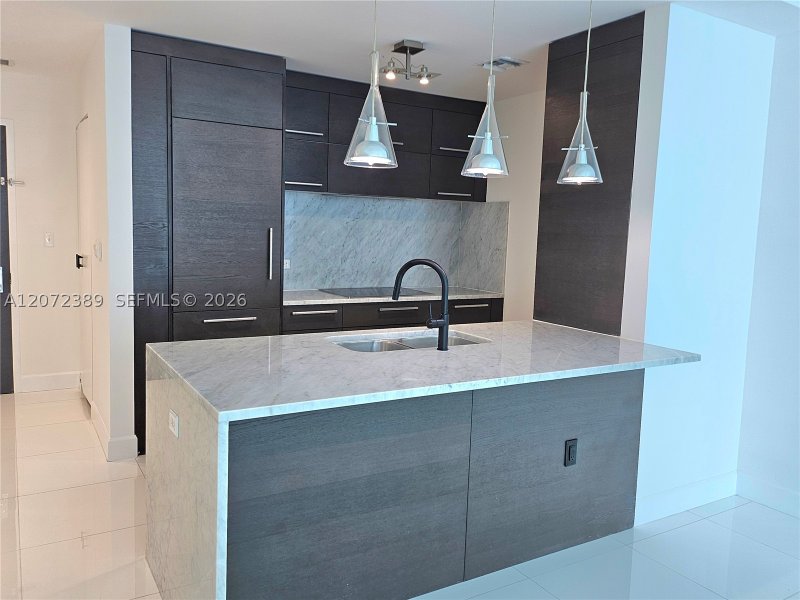 Alquiler de apartamento en 900 Biscayne 4210