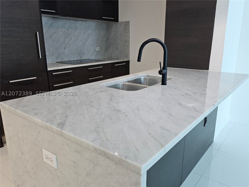 Alquiler de apartamento en 900 Biscayne 4210