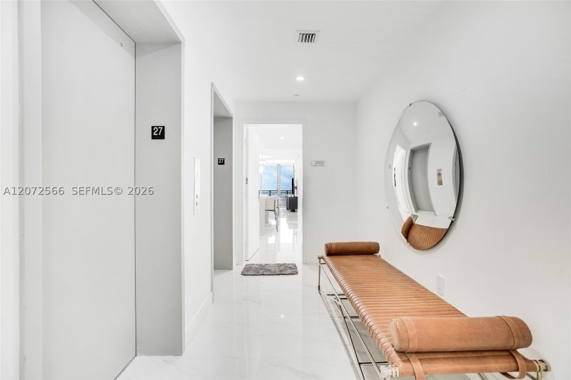 Alquiler de apartamento en Aria Reserve Miami 2702