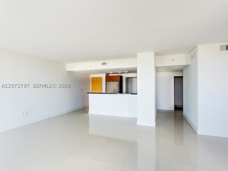 Alquiler de apartamento en Vizcayne Everglades On The Bay 2402