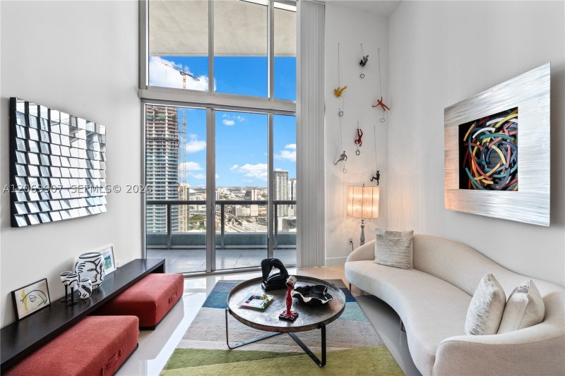 Comprar apartamento no Icon Brickell Tower I 4106