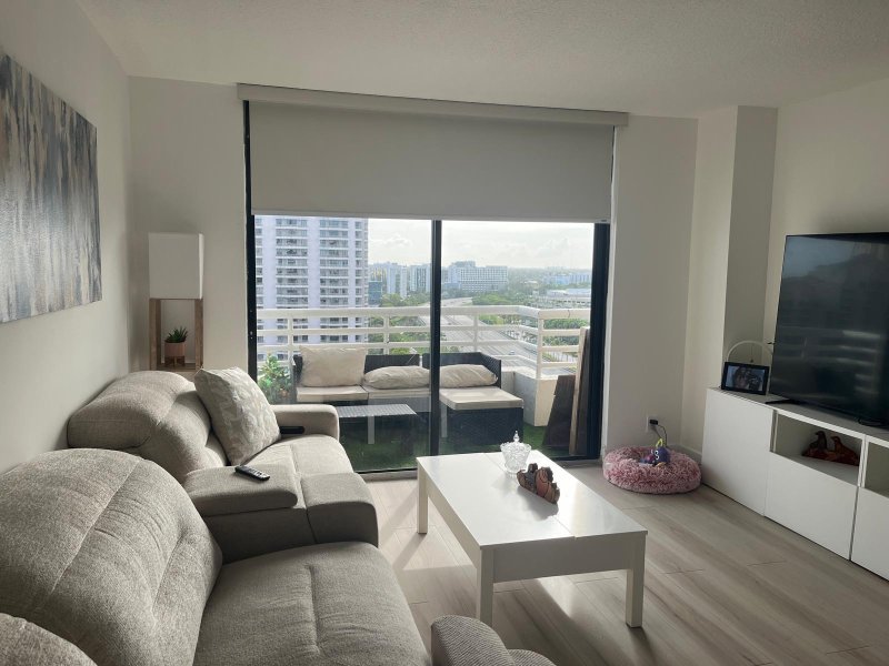 Condo for sale at Parc Central Aventura 1706