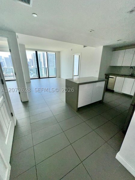 Aluguel de apartamento no Canvas 2108