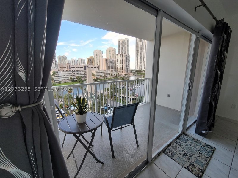Comprar apartamento no Arlen House 603