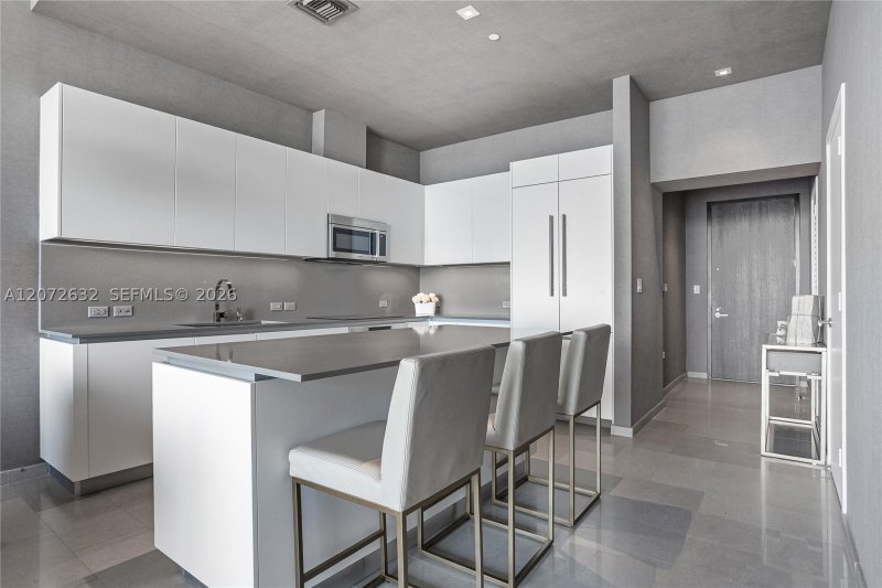 Comprar apartamento no Brickell City Centre Rise 4006