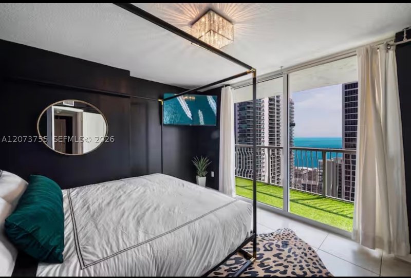 Condo for sale at The Club At Brickell Bay 4101