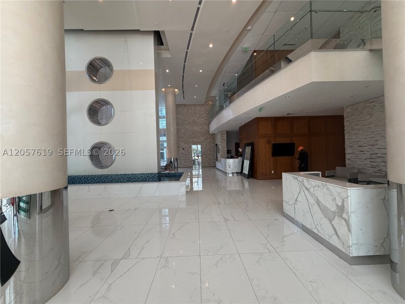 Aluguel de apartamento no Brickell on the River South 404