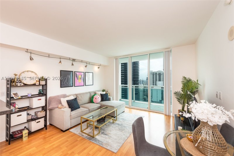 Property photo # 0