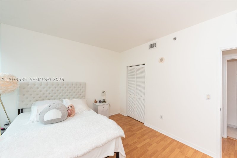 Property photo # 6
