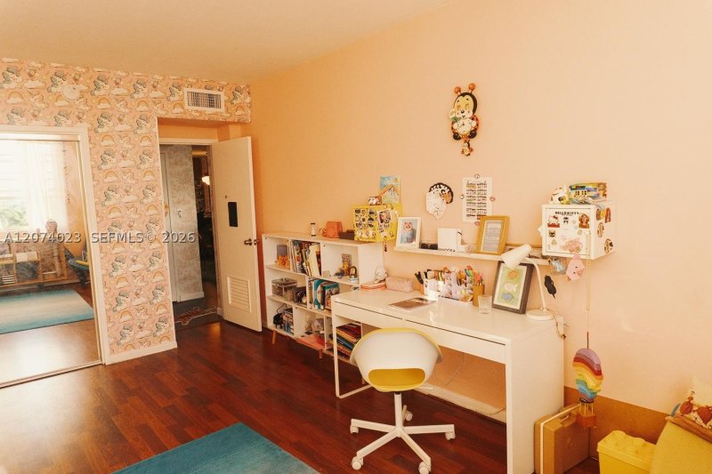Comprar apartamento en Caravelle Condo 5B