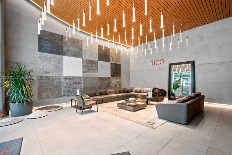 Alquiler de apartamento en 1100 Millecento 609