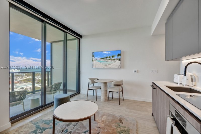 72 Park Miami Beach Apt #905