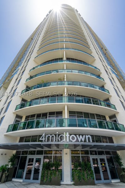 Comprar apartamento en Midtown Miami 4 H1503